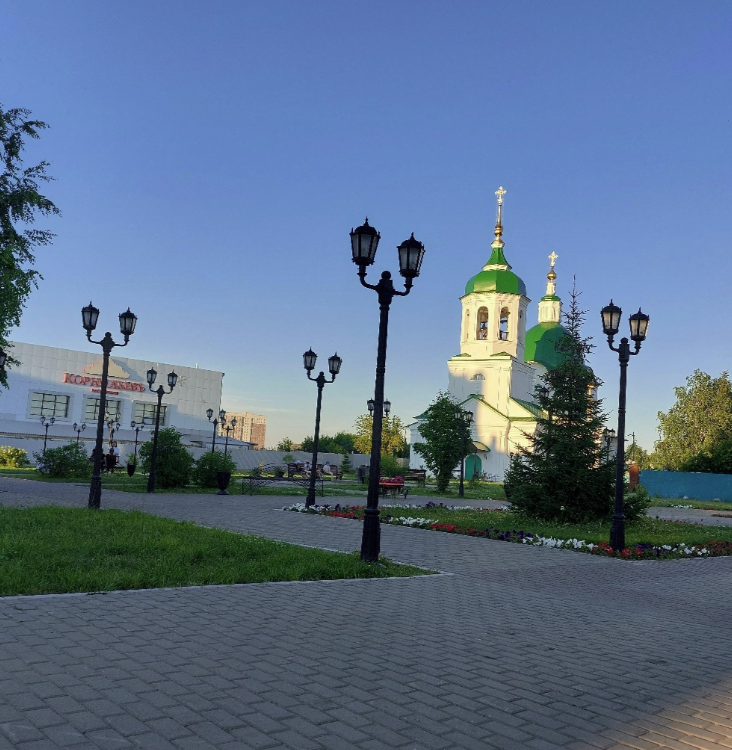 Сквер им. Ф.М. Достоевского Сквер им. Ф.М. Достоевского